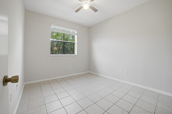 Building Photo - 765 SW 107th Ave