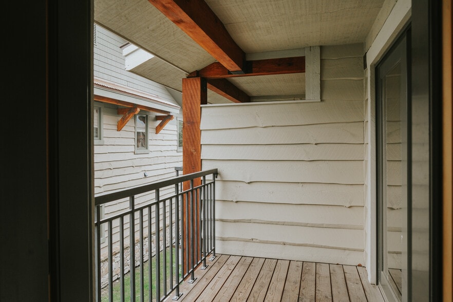 Building Photo - 20 Limber Pine Pl