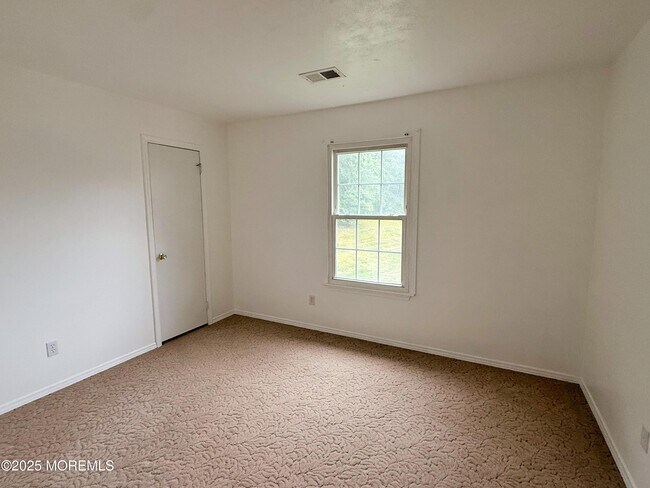 Building Photo - 55 Frontier Way