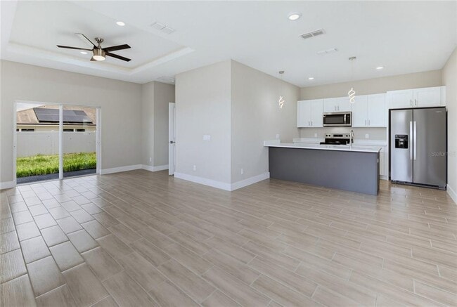 Building Photo - 804 Colville Dr