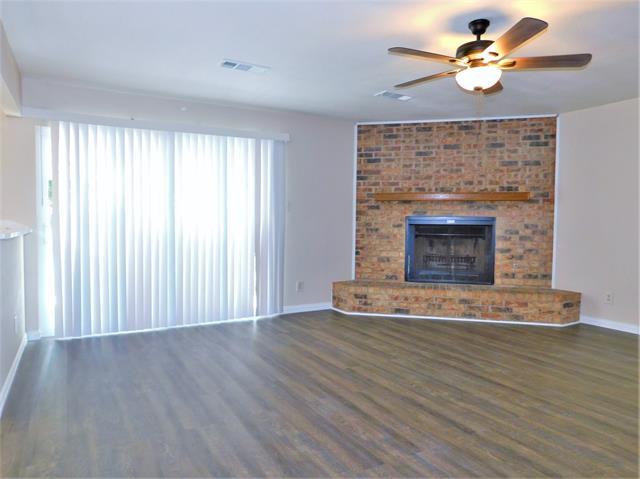 Building Photo - 3812 Yellowstone Pl