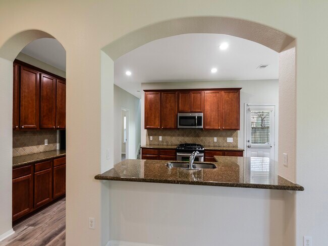 Building Photo - 47 W Lasting Spring Cir