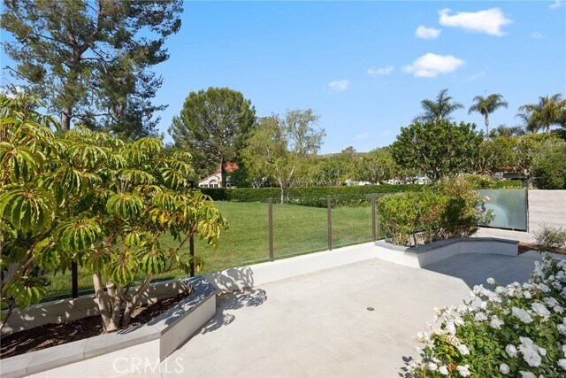 Building Photo - 18 San Ramon Dr