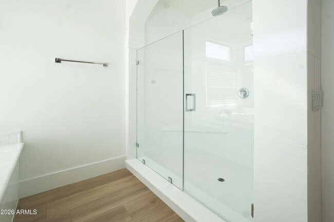 Building Photo - 4451 E Earll Dr