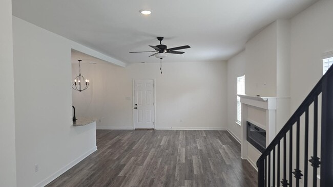 Building Photo - 1210 Pennock Dr