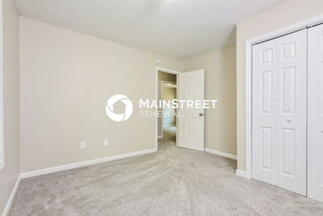 Building Photo - 4 Bedroom Pet-Friendly Home in Conley, GA with Main Street Renewal