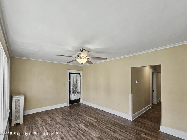 Building Photo - 1614 Linden St