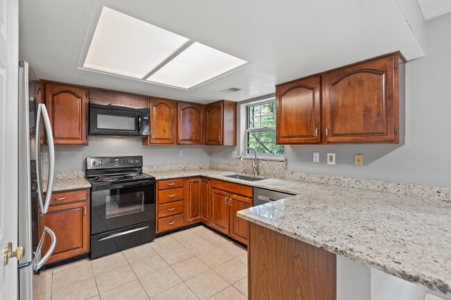 Building Photo - 403 Windfield Pl