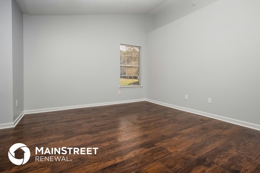 Building Photo - 110 Crystal Green Ct