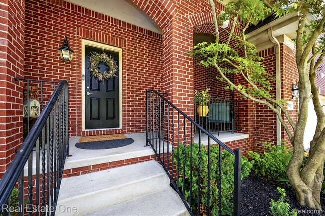 Building Photo - 3481 Castlewood Ct