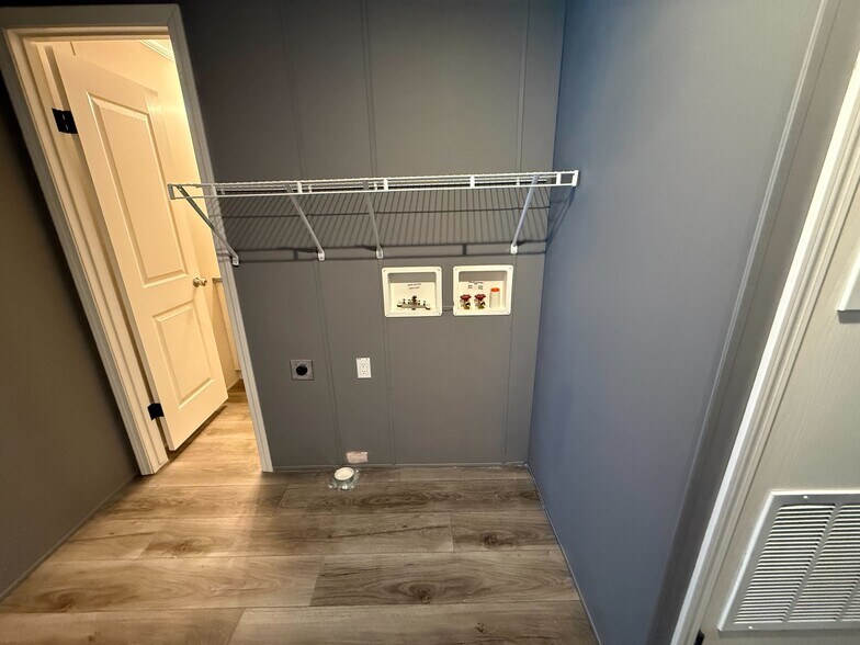 Building Photo - 57 Third St. Unit 57