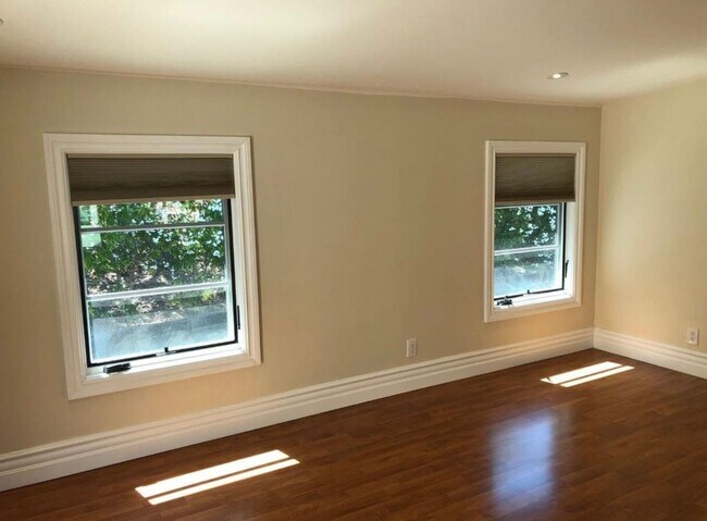 Building Photo - Private ADU with Patio & Panoramic Views of Palo Alto Hills