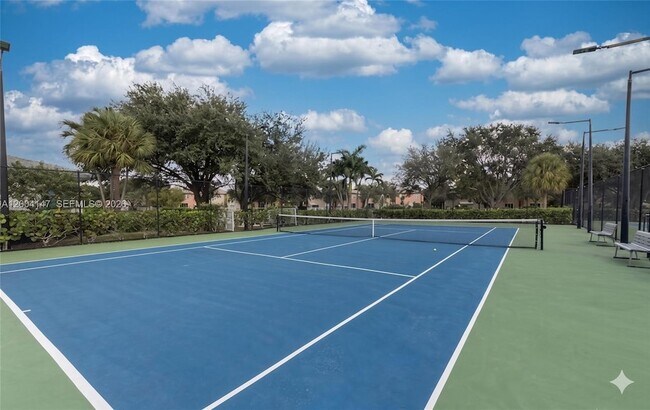 Building Photo - 10730 NW 66th St