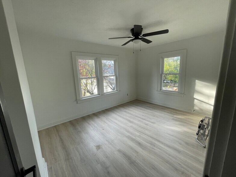 Back Bedroom - 719 S 17th St