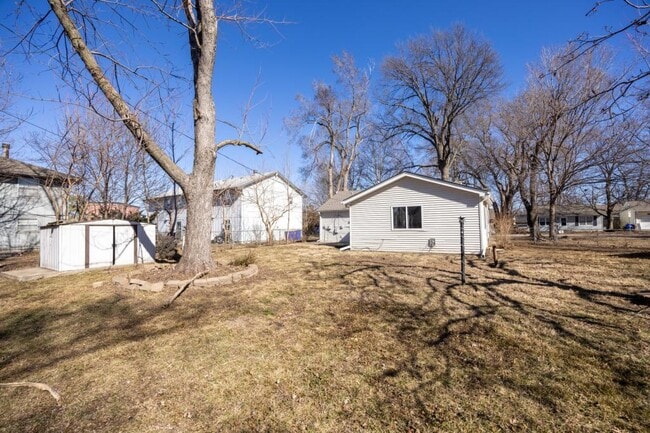 Building Photo - 8508 Eby Ave