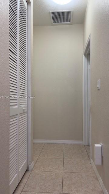 Building Photo - 981 SW 143rd Ave