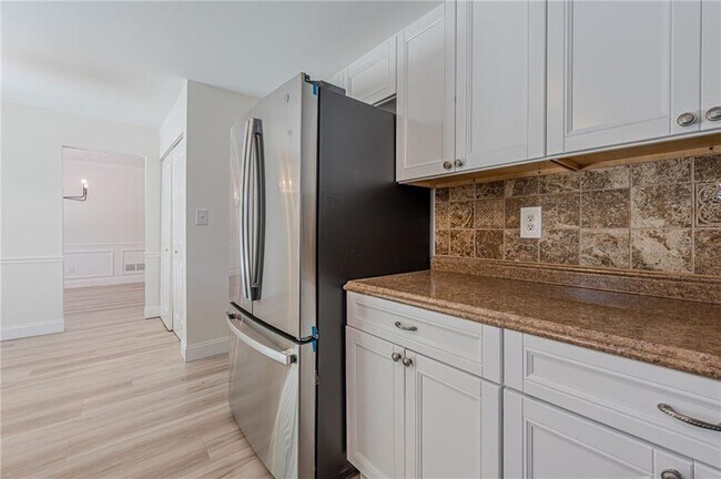Building Photo - 10310 Rillridge Ct