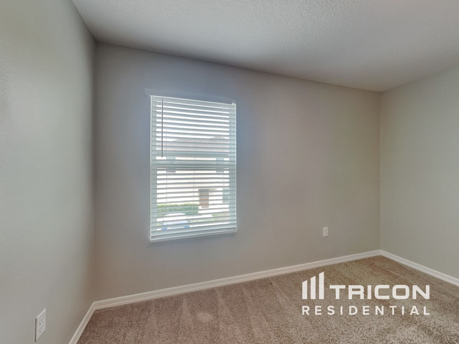 Building Photo - 1576 Wynford Cir