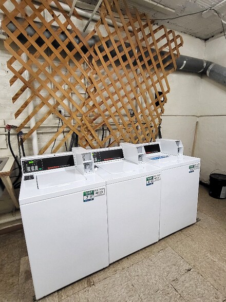 Building Photo - 3719 12th St NE