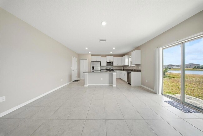 Building Photo - 15617 Charr Island St