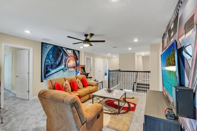 Building Photo - 9016 Sommerset Hills Dr