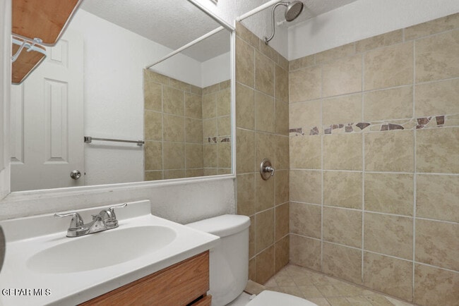 Building Photo - 3410 N Stanton St