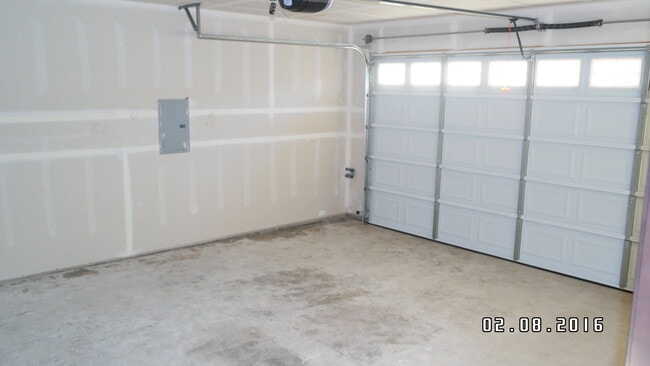 Building Photo - 1529 E Gateway Heights Loop