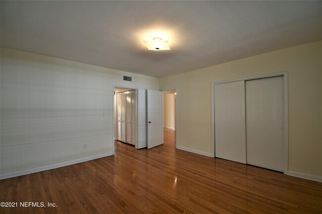 Building Photo - 1809 Willow Branch Terrace