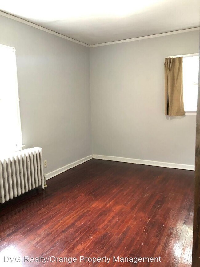 Building Photo - 4178 Cass St