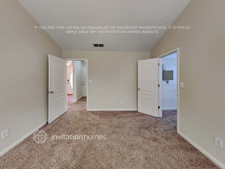 Building Photo - 10 Tabitha Ct