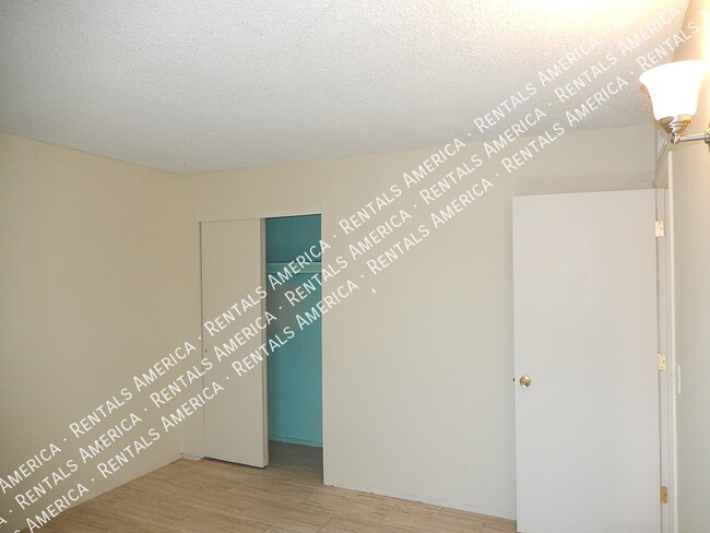 Building Photo - 7179 E 38th St