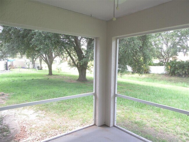 Building Photo - 2716 Vogler Ln