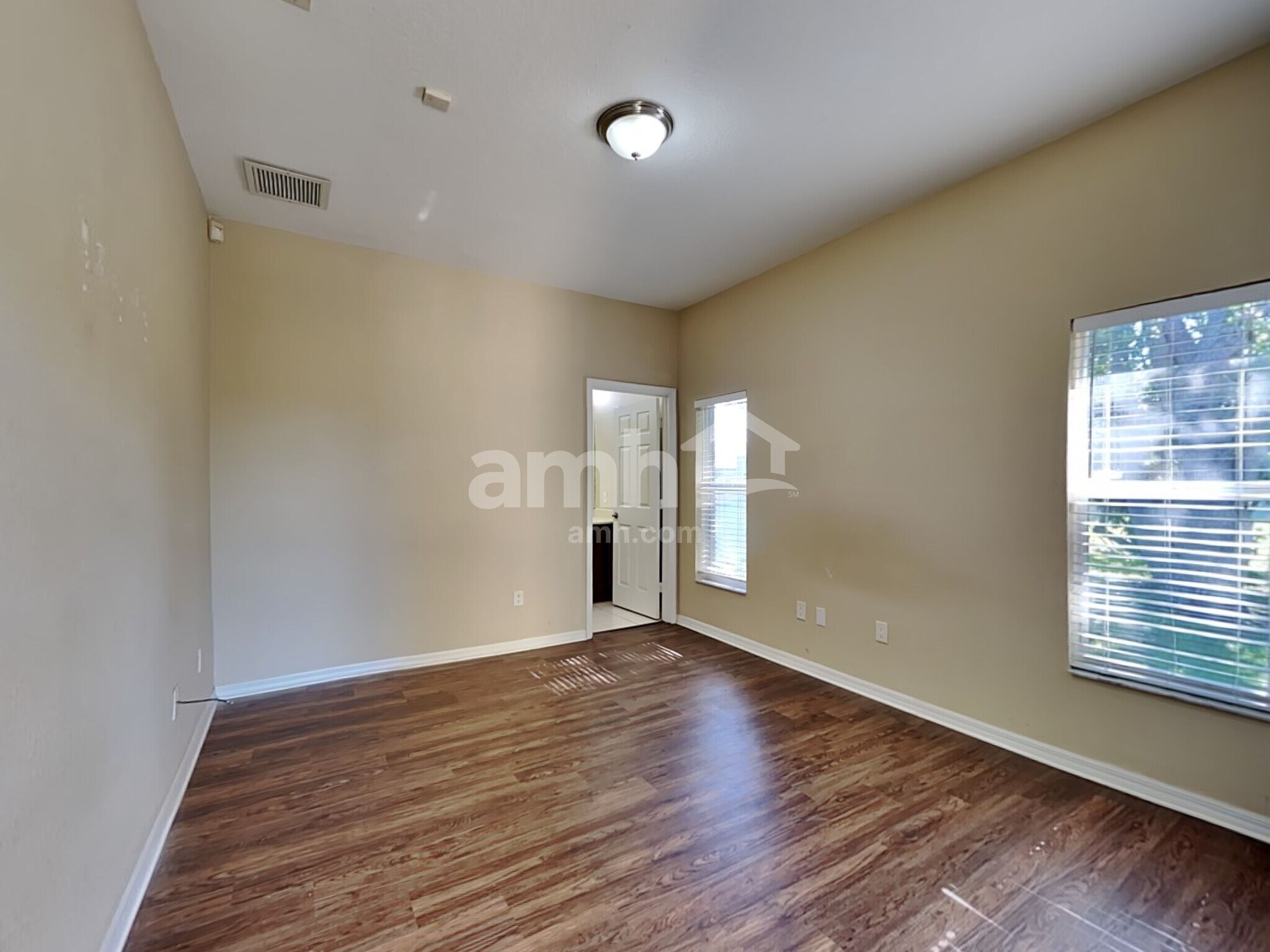 Building Photo - 2187 SW Algiers St