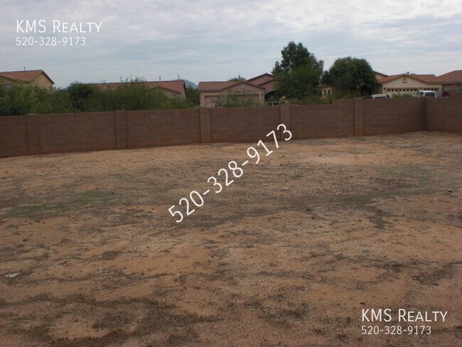 Building Photo - 6735 S Via Molino De Viento