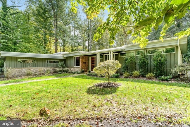 Building Photo - 3416 Barkley Dr