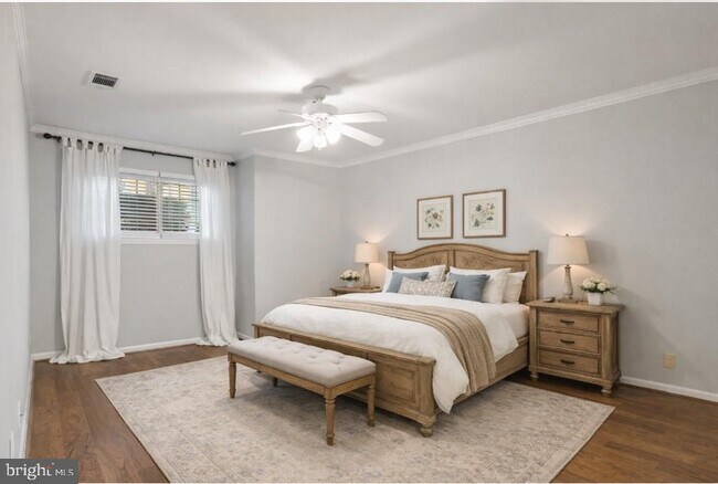 Building Photo - 5824 Inman Park Cir