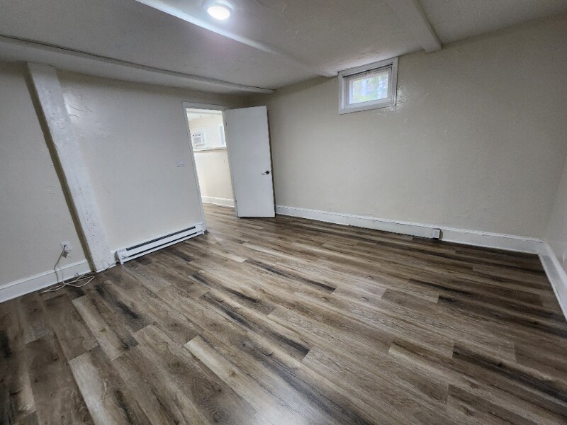 Building Photo - 905 Southwest Ave