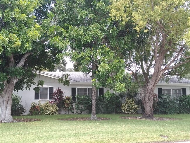 Building Photo - 3211 Westford Ln