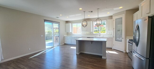 Building Photo - 4719 Sweetwater Pl