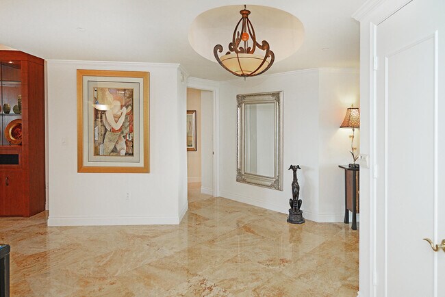 Building Photo - 3740 S Ocean Blvd