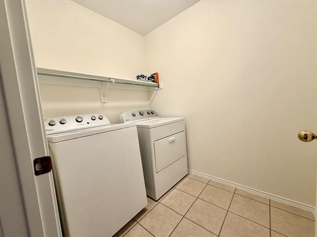 Building Photo - 516 Hawken Dr