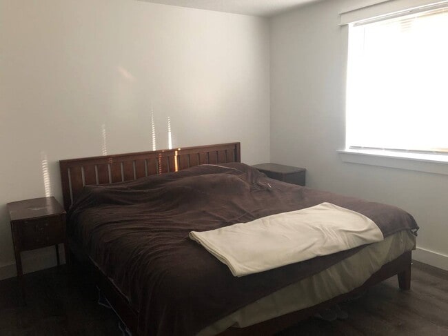 Building Photo - 4121 N Juneau St