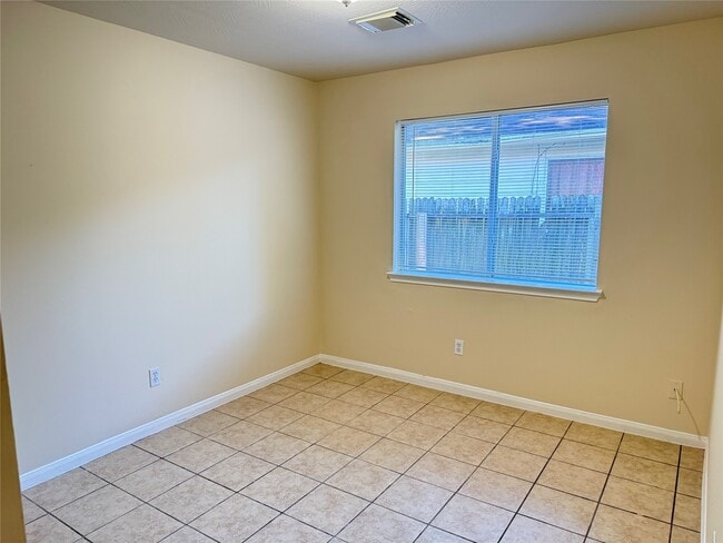 Building Photo - 4019 Teal Run Meadows Dr