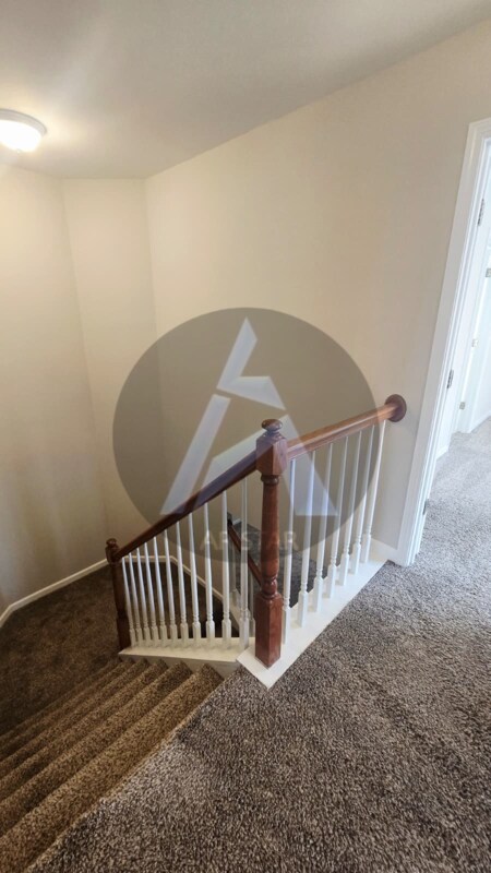 Building Photo - 2624 McGuire Dr