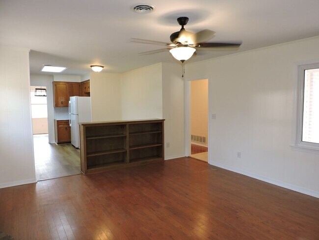 Building Photo - Nice home in Northeast Pensacola!