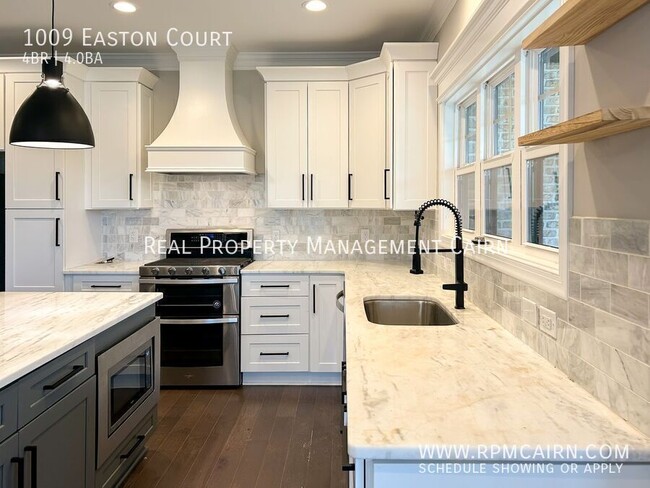Building Photo - 1009 Easton Ct