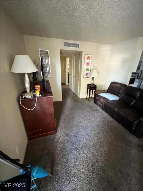 Primary Photo - 1388 E Desert Inn Rd