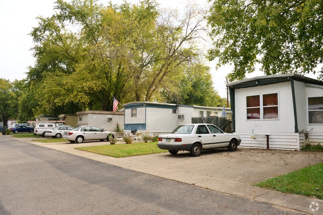 Building Photo - Wayne MHC