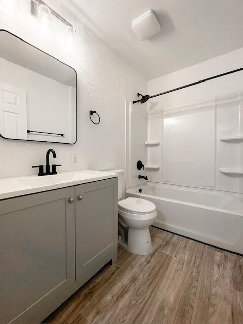 Building Photo - 1225 Karluk St