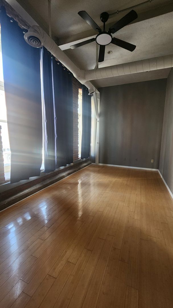 Building Photo - 1211 Howard St